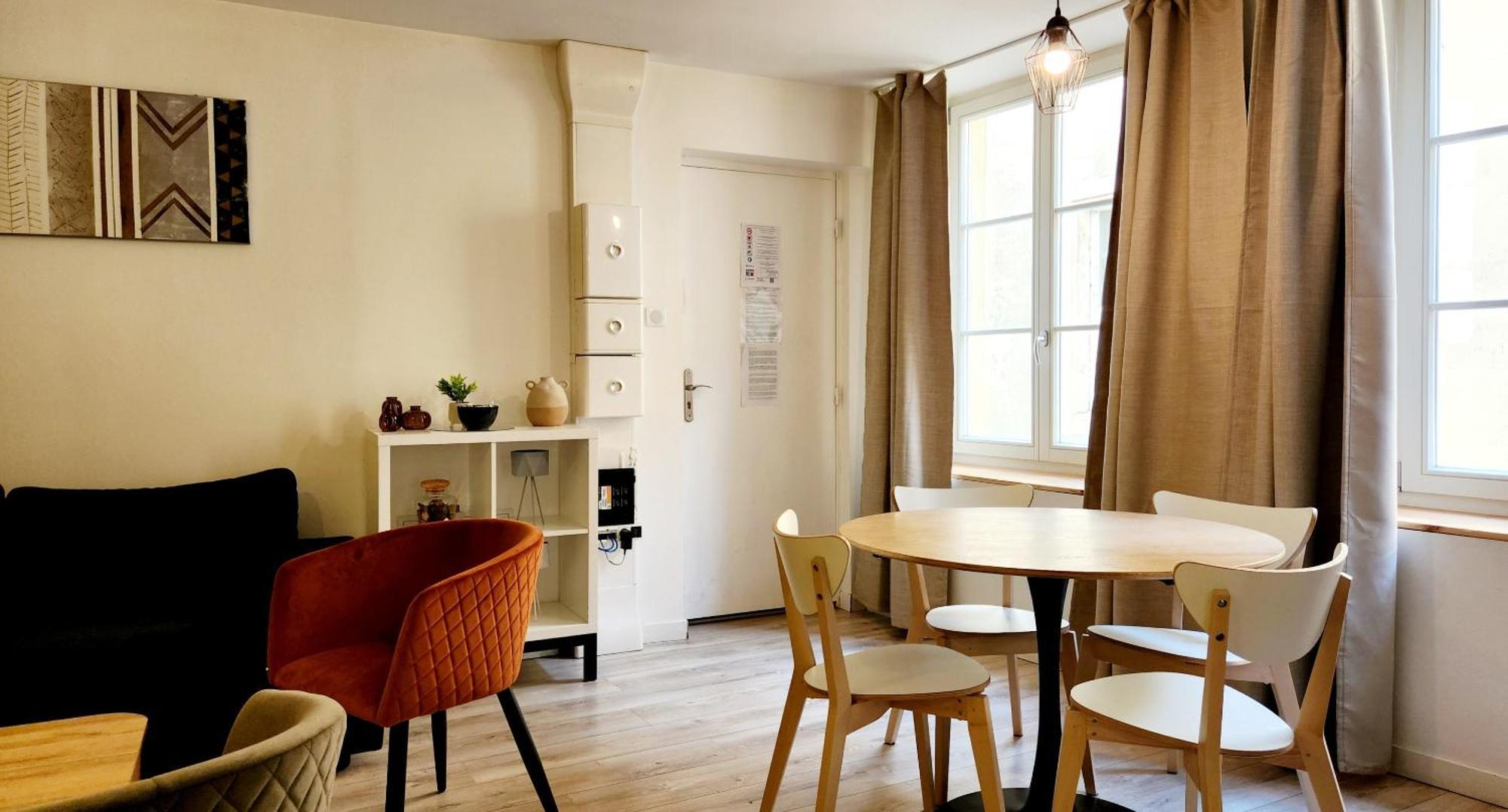 Appartement En Centre Pietonnier Proche De La Gare Thionville Buitenkant foto